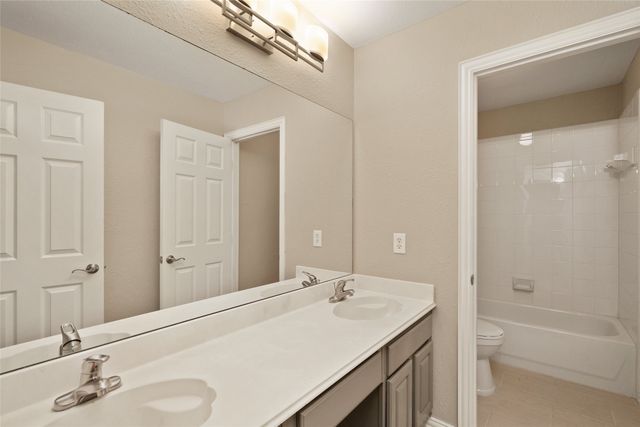 114 Midcrest Drive, Irving, TX 75063