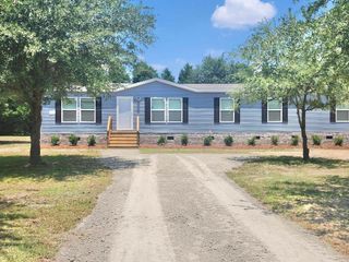 2002 Warren's Loop, Marion, SC 29571