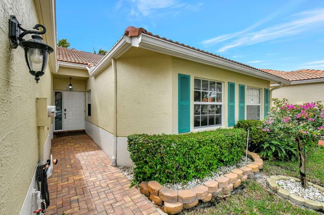 6078 Lake Hibiscus Drive, Delray Beach, FL 33484