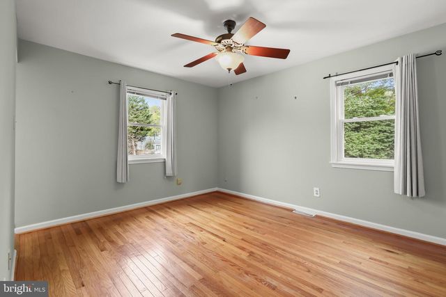 1906 LOGWIND RD, Catonsville, MD 21228