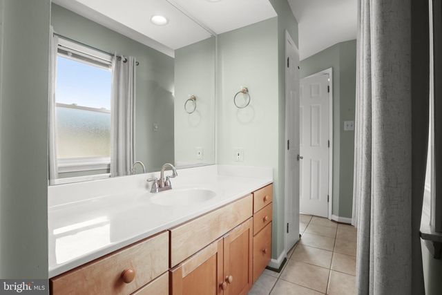 1906 LOGWIND RD, Catonsville, MD 21228