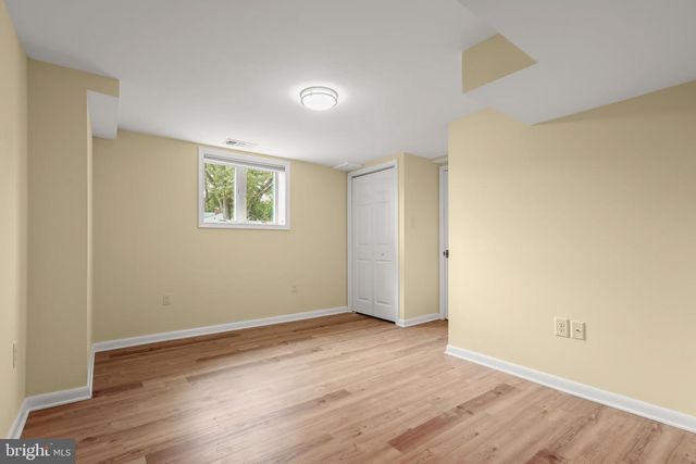 1906 LOGWIND RD, Catonsville, MD 21228