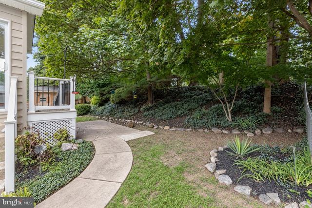 1906 LOGWIND RD, Catonsville, MD 21228