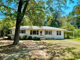 1632 DENSON AVENUE SW, Cullman, AL 35055