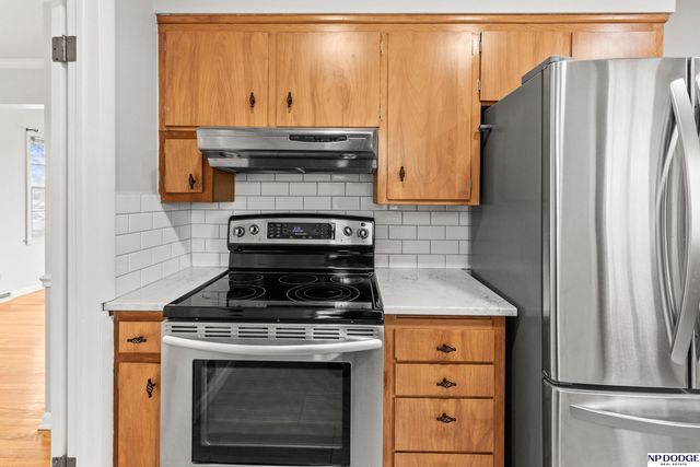 8068 Castelar Street, Omaha, NE 68124