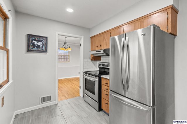 8068 Castelar Street, Omaha, NE 68124