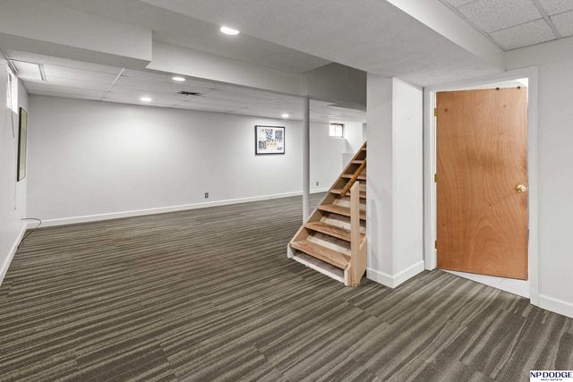 8068 Castelar Street, Omaha, NE 68124