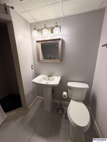 8068 Castelar Street, Omaha, NE 68124