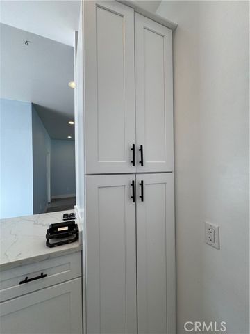 9709 Hayvenhurst, Northridge (los Angeles), CA 91343