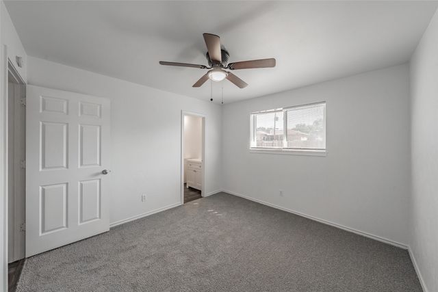 5812 Regatta Circle, Dallas, TX 75232