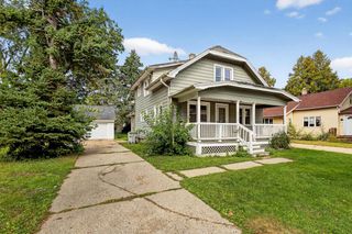 5113 N 55th STREET, Milwaukee, WI 53218