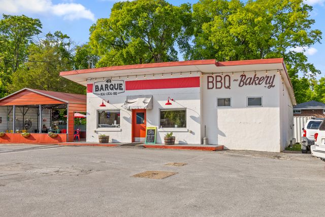 1792 S Watkins Street 103, Chattanooga, TN 37404