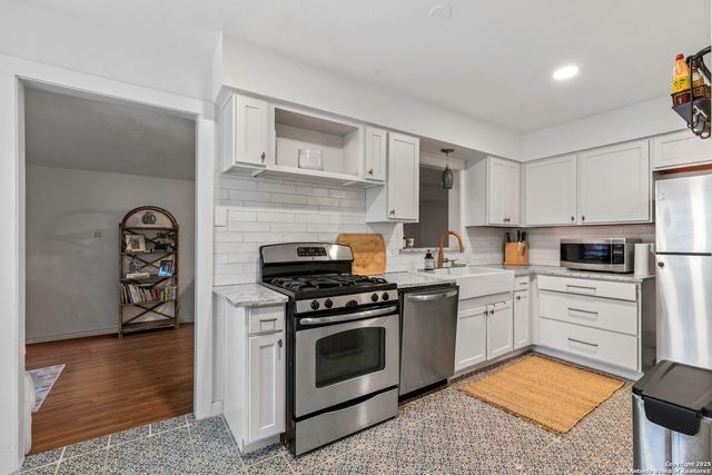 403 Karen, San Antonio, TX 78209