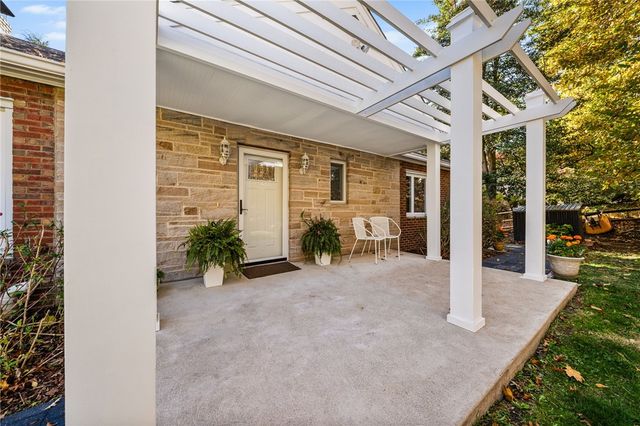 101 Buckingham Road, Fox Chapel, PA 15215