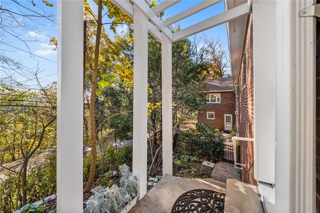 101 Buckingham Road, Fox Chapel, PA 15215