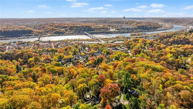 101 Buckingham Road, Fox Chapel, PA 15215