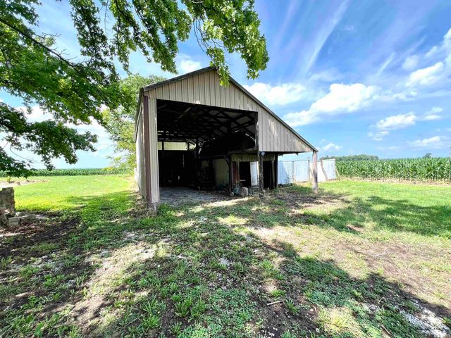 2510 W 800 S, Fort Branch, IN 47648