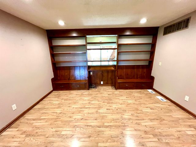 2510 W 800 S, Fort Branch, IN 47648