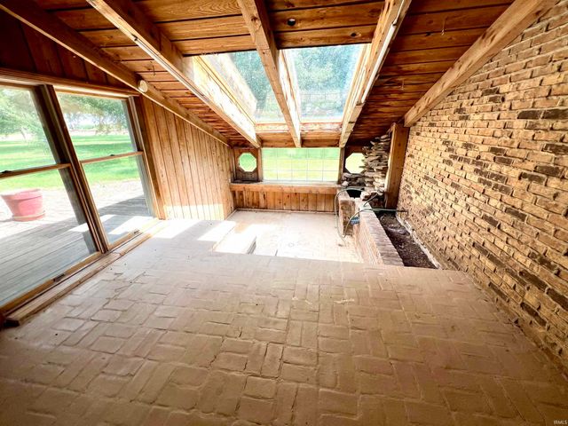 2510 W 800 S, Fort Branch, IN 47648