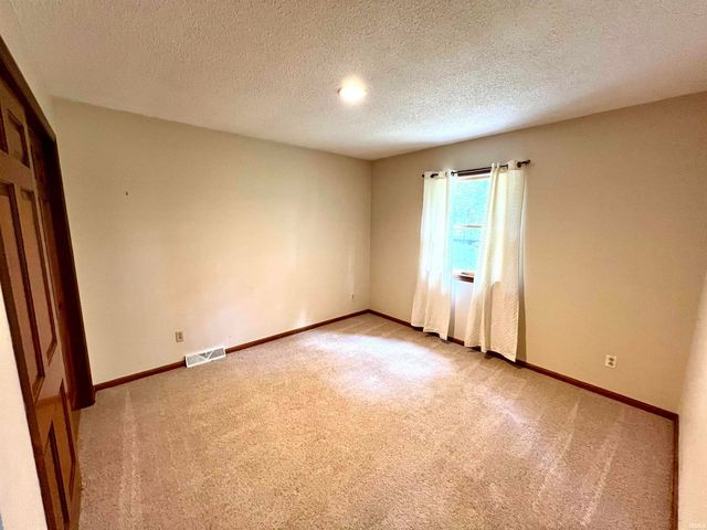 2510 W 800 S, Fort Branch, IN 47648