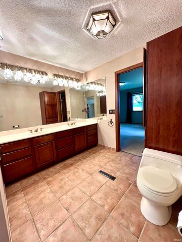2510 W 800 S, Fort Branch, IN 47648