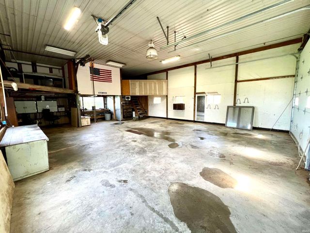 2510 W 800 S, Fort Branch, IN 47648