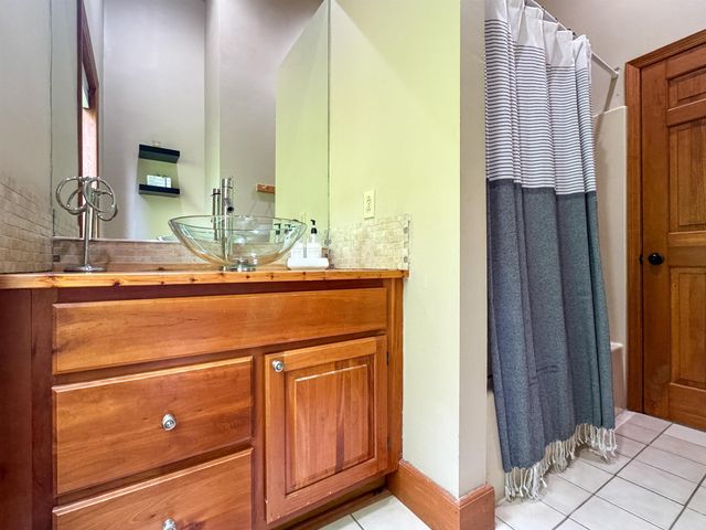 25 Benson Fuller Road, Winhall, VT 05340