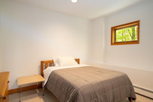 25 Benson Fuller Road, Winhall, VT 05340