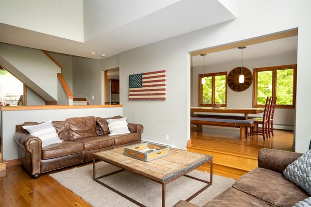 25 Benson Fuller Road, Winhall, VT 05340