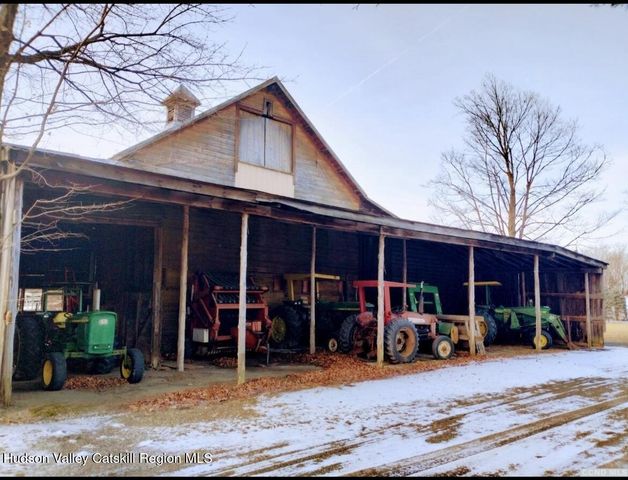 1644 U.S. Highway 9, Stuyvesant, NY 12173