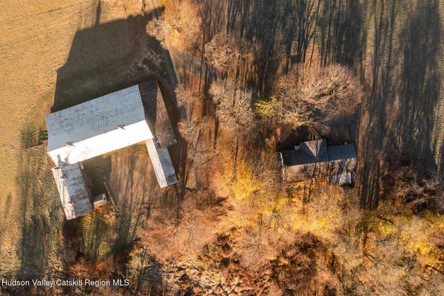 1644 U.S. Highway 9, Stuyvesant, NY 12173