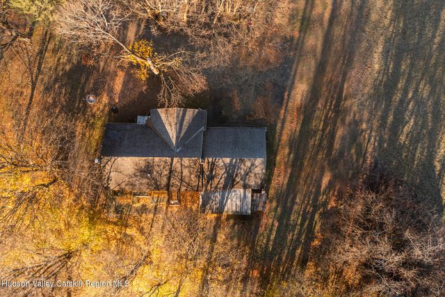 1644 U.S. Highway 9, Stuyvesant, NY 12173