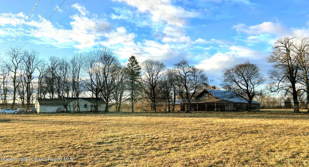 1644 U.S. Highway 9, Stuyvesant, NY 12173