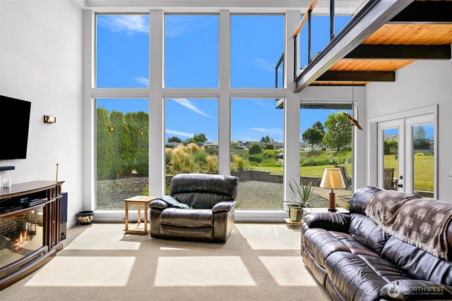 5493 Salish Road, Blaine, WA 98230