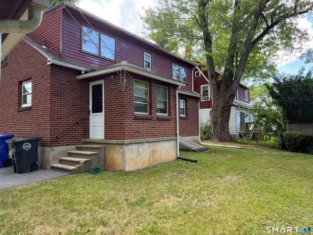 25 West Chapel Street, Torrington, CT 06790