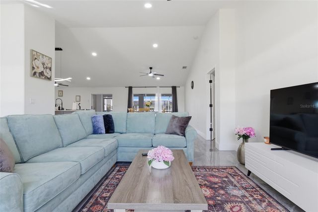 619 SW 26TH TERRACE, Cape Coral, FL 33914