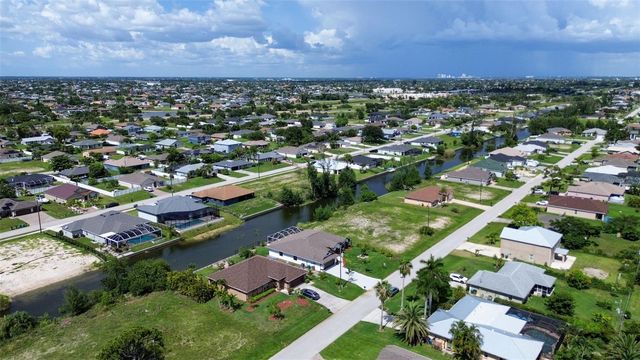 619 SW 26TH TERRACE, Cape Coral, FL 33914