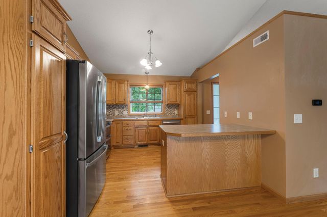 2871 237th Avenue NW, Saint Francis, MN 55070