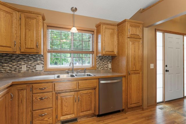 2871 237th Avenue NW, Saint Francis, MN 55070