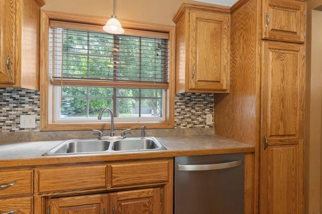 2871 237th Avenue NW, Saint Francis, MN 55070