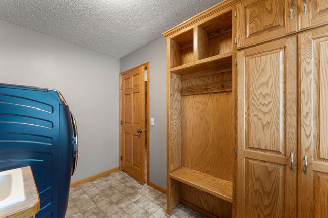 2871 237th Avenue NW, Saint Francis, MN 55070