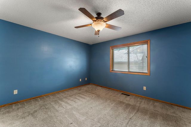 2871 237th Avenue NW, Saint Francis, MN 55070