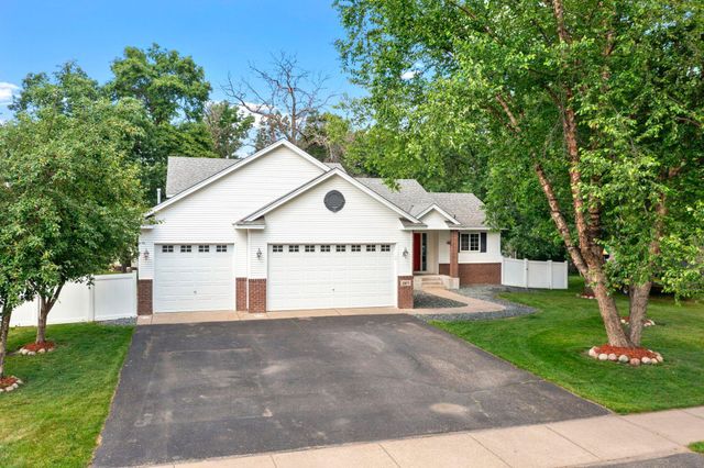 2871 237th Avenue NW, Saint Francis, MN 55070