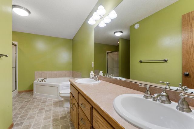 2871 237th Avenue NW, Saint Francis, MN 55070