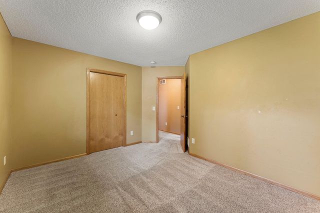 2871 237th Avenue NW, Saint Francis, MN 55070