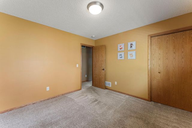 2871 237th Avenue NW, Saint Francis, MN 55070