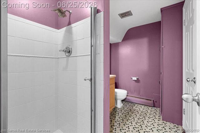 32807 Red Oaks Trail, Beverly Hills, MI 48025