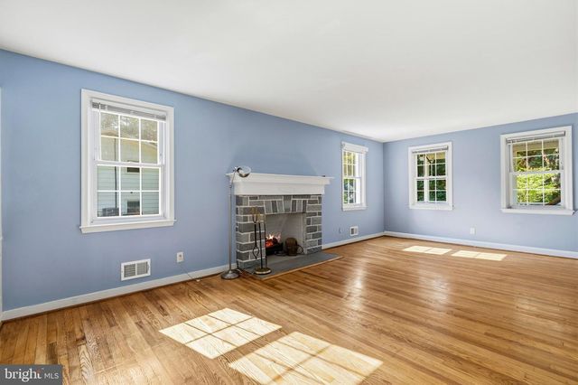 10104 LYONS MILL RD, Owings Mills, MD 21117