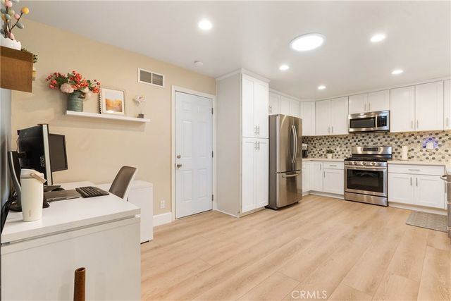 27792 Sinsonte, Mission Viejo, CA 92692