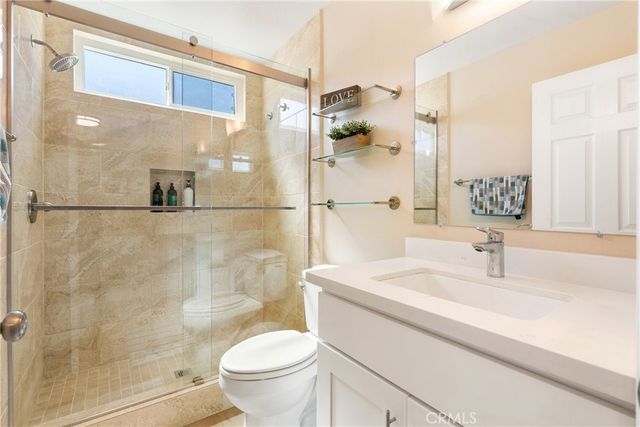 27792 Sinsonte, Mission Viejo, CA 92692